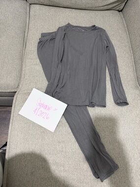 Kyte BABY Gray Long Sleeve Two-Piece Pajama Set